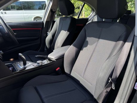 BMW 3 Series 1.5 318i Sport Auto 4dr 36