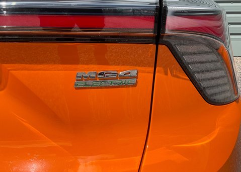 MG MG4 EV 64kWh TROPHY 13
