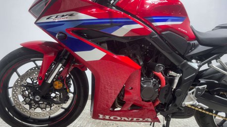 Honda CBR 2024 74 PLATE E-CLUTCH ONLY 240 MILES MOT AUTO 650CC SPORTS BIKE 7
