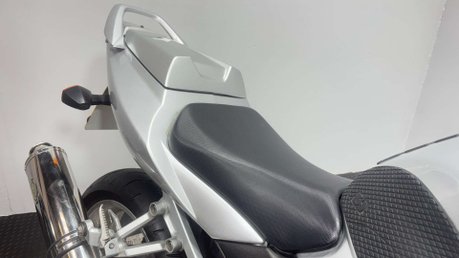 Suzuki SV650 SV650 2003 31K LONG MOT PERFECT A2 BIKE VTWIN SERVICED 650CC 10