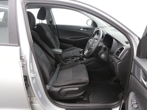 Hyundai TUCSON 1.6 GDi S Connect Euro 6 (s/s) 5dr 22