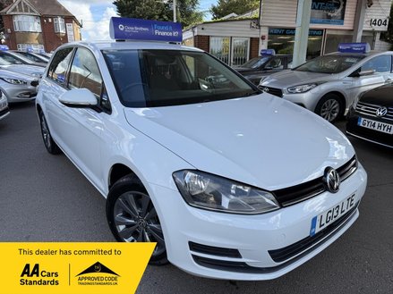 Volkswagen Golf 1.6 TDI BlueMotion Tech SE DSG Euro 5 (s/s) 5dr