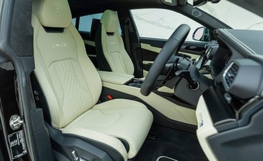 Lamborghini Urus S 9