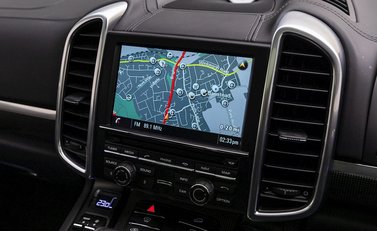 Porsche Cayenne Turbo S 20