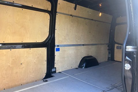 Mercedes-Benz Sprinter 319 V6 Cdi Lwb Hr Panel Van - Air Con / Twin Side Doors / Rear Camera 9