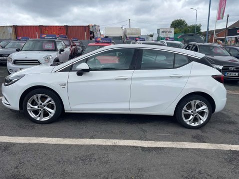 Vauxhall Astra 1.4 Astra SRi 5dr 31