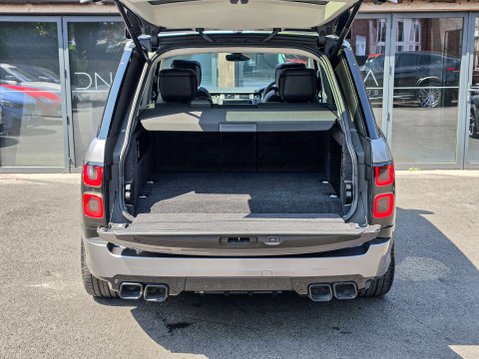 Land Rover Range Rover 2.0 Range Rover Autobiography P400e Auto 4WD 5dr 23