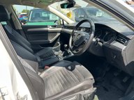 Volkswagen Passat GT TDI BLUEMOTION TECHNOLOGY 15
