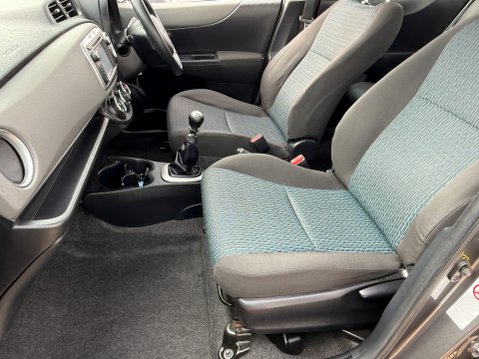 Toyota Yaris VVT-I TR 33
