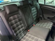 Volkswagen Golf 2.0 TDI BlueMotion Tech GTD Hatchback 5dr Diesel DSG Euro 6 (s/s) (184 ps) 32