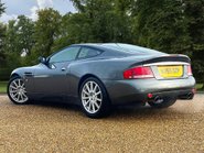 Aston Martin Vanquish V12 S 7