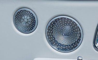 Rolls-Royce Cullinan Series II BLACK BADGE 31