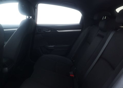 Honda Civic 1.0 Civic SR VTec 5dr 48