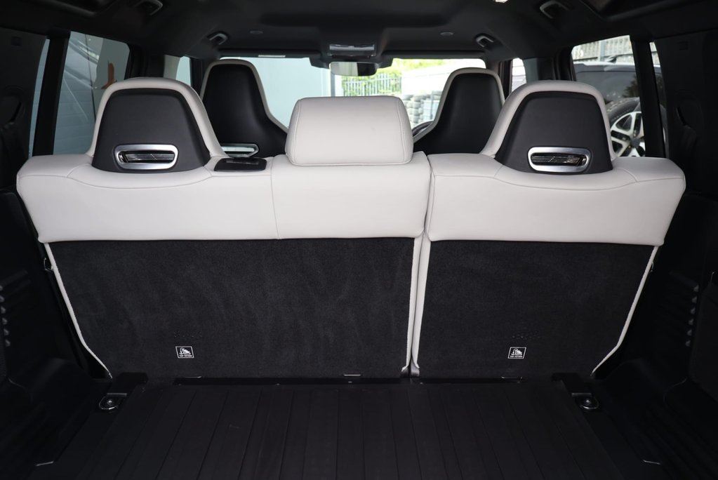 Land Rover Defender 110 2026 HARD TOP X-DYNAMIC HSE styled by SEEKER  with SVR SEAT CONVERSION 25