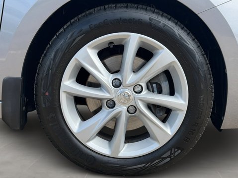 Vauxhall Corsa 1.2 Turbo Elite 5dr Auto 12