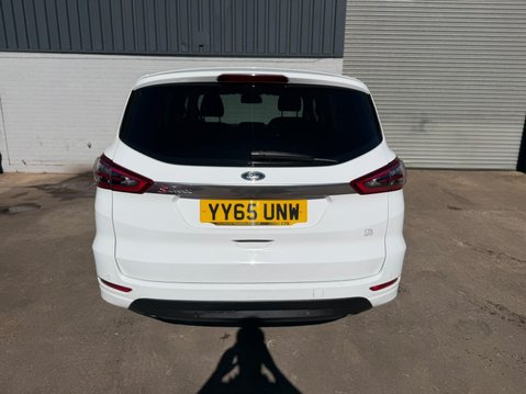 Ford S-Max 2.0 TDCi Titanium Euro 6 (s/s) 5dr 7