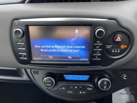 Toyota Yaris 1.5 VVT-h Icon Tech E-CVT Euro 6 (s/s) 5dr 19