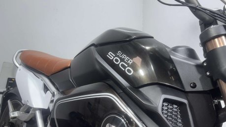 Vmoto Soco SUPER 2022 3K ELECTRIC 50CC RIDES WELL EBIKE AUTO BIKE 26