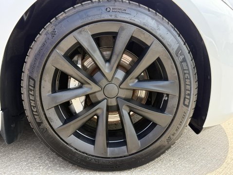 Tesla Model 3 Saloon 4dr Electric Auto RWD (241 bhp) 14