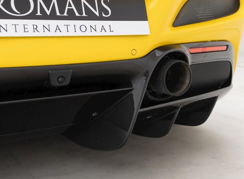 Ferrari F8 Tributo 28