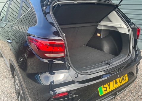 MG ZS EV 51kWh TROPHY CONNECT 9