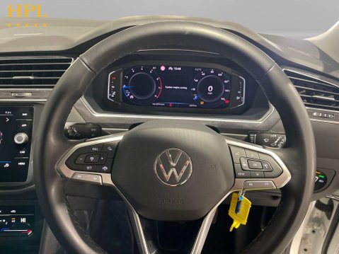 Volkswagen Tiguan Allspace 1.5 TSI Life SUV 5dr Petrol Manual Euro 6 (s/s) (150 ps) Bluetooth - DAB Ra 13
