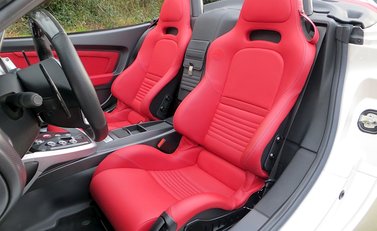 Alfa Romeo 8C Spider 2