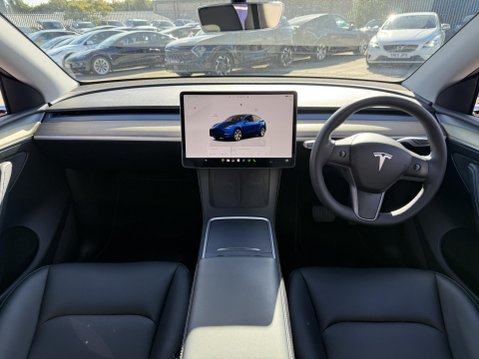 Tesla Model Y (Dual Motor) Long Range SUV 5dr Electric Auto 4WDE (384 bhp) 31