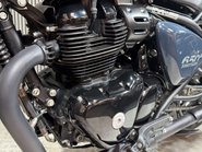 Royal Enfield Shotgun 2025 ONLY 2K GREAT CONDITION MOT 2028 LARGE TOP BOX 19