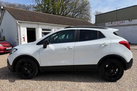 Vauxhall Mokka LIMITED EDITION S/S... 7 SERVICES LAST ONE @ 45K..1 FORMER KEEPER.. 21