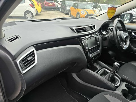 Nissan Qashqai DCI ACENTA PREMIUM 8