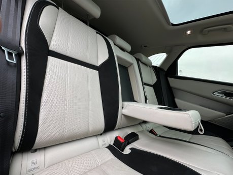 Land Rover Range Rover Velar R-DYNAMIC SE 79