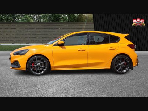 Ford Focus ST 7