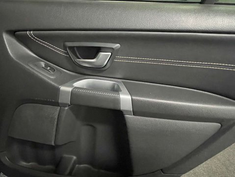 Volvo XC90 2.4 XC90 Executive D5 AWD Auto 4WD 5dr 28