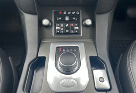 Land Rover Discovery SDV6 SE AUTO 7 SEATER 46