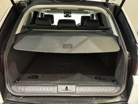 Land Rover Range Rover Sport 3.0 SD V6 Autobiography Dynamic Auto 4WD Euro 6 (s/s) 5dr 48