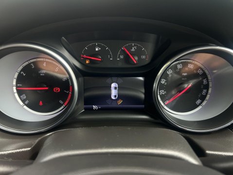 Vauxhall Insignia 1.5i Turbo GPF SRi Nav Grand Sport Euro 6 (s/s) 5dr 18