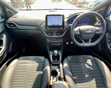 Ford Puma ST-LINE X FIRST EDITION PLUS MHEV 2