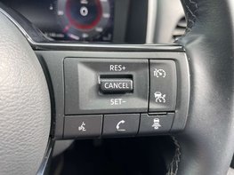 Nissan Qashqai 1.3 Qashqai N-Connecta DiG-T MHEV 5dr 54