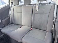 Renault Clio 1.5 DYNAMIQUE DCI 11