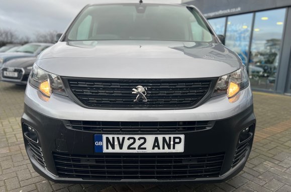 Peugeot Partner BLUEHDI ASPHALT PREMIUM L1 4