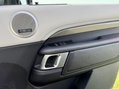 Land Rover Discovery SD6 HSE LUXURY 16