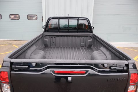 Toyota Hilux BRAND NEW ACTIVE 4WD D-4D S/C SINGLE CAB BIG STYLING SPEND AT SEEKER UK 5