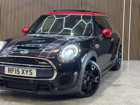 Mini Hatch 2.0 John Cooper Works Auto 3dr 42