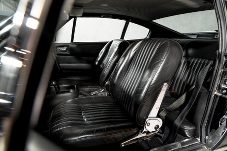 Aston Martin DBS V8 SERIES 1. EXTENSIVE HISTORY PORTFOLIO. 3-SPEED AUTO. CONOLLY INTERIOR. 15