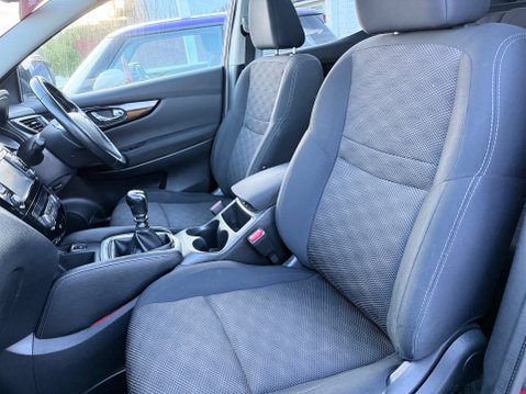 Nissan Qashqai 1.2 N-TEC PLUS DIG-T 10