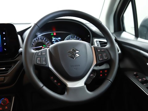 Suzuki S-Cross 1.5 Hybrid Motion 5dr AGS 19