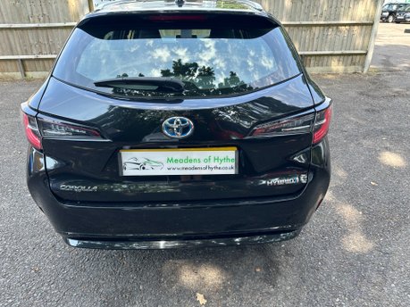 Toyota Corolla 1.8 VVTi HYBRID ICON AUTOMATIC 5dr 5