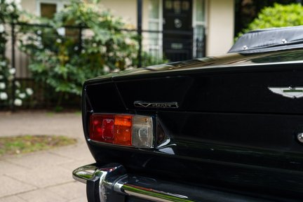 Aston Martin V8 Volante EFi 18
