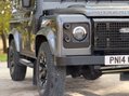 Land Rover Defender 2.2 Defender 90 XS Hard Top TD 4WD 5dr 16